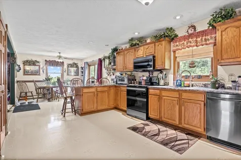 16 Phyllis Drive Milton VT 05468