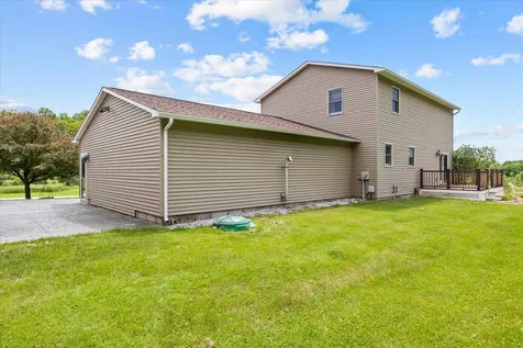 16 Phyllis Drive Milton VT 05468