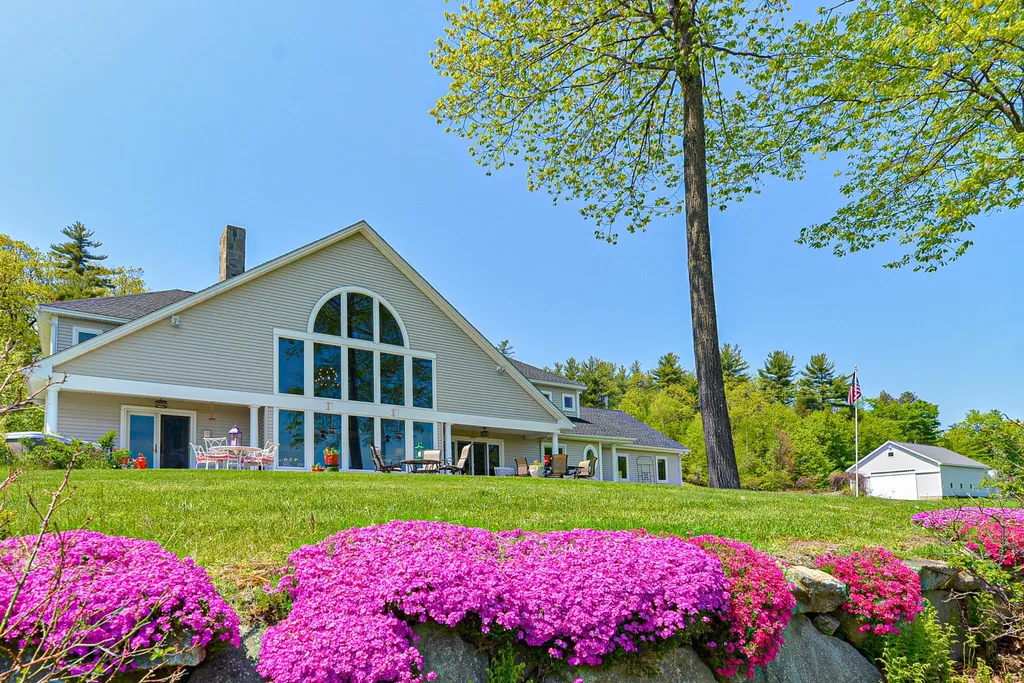 45 Springfield Road Sunapee NH 03751