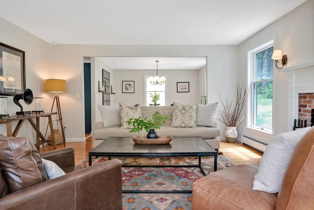 9 Dorset Lane Lebanon NH 03766