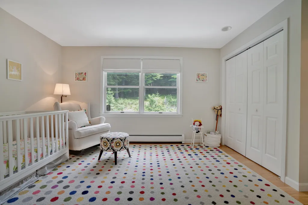 9 Dorset Lane Lebanon NH 03766