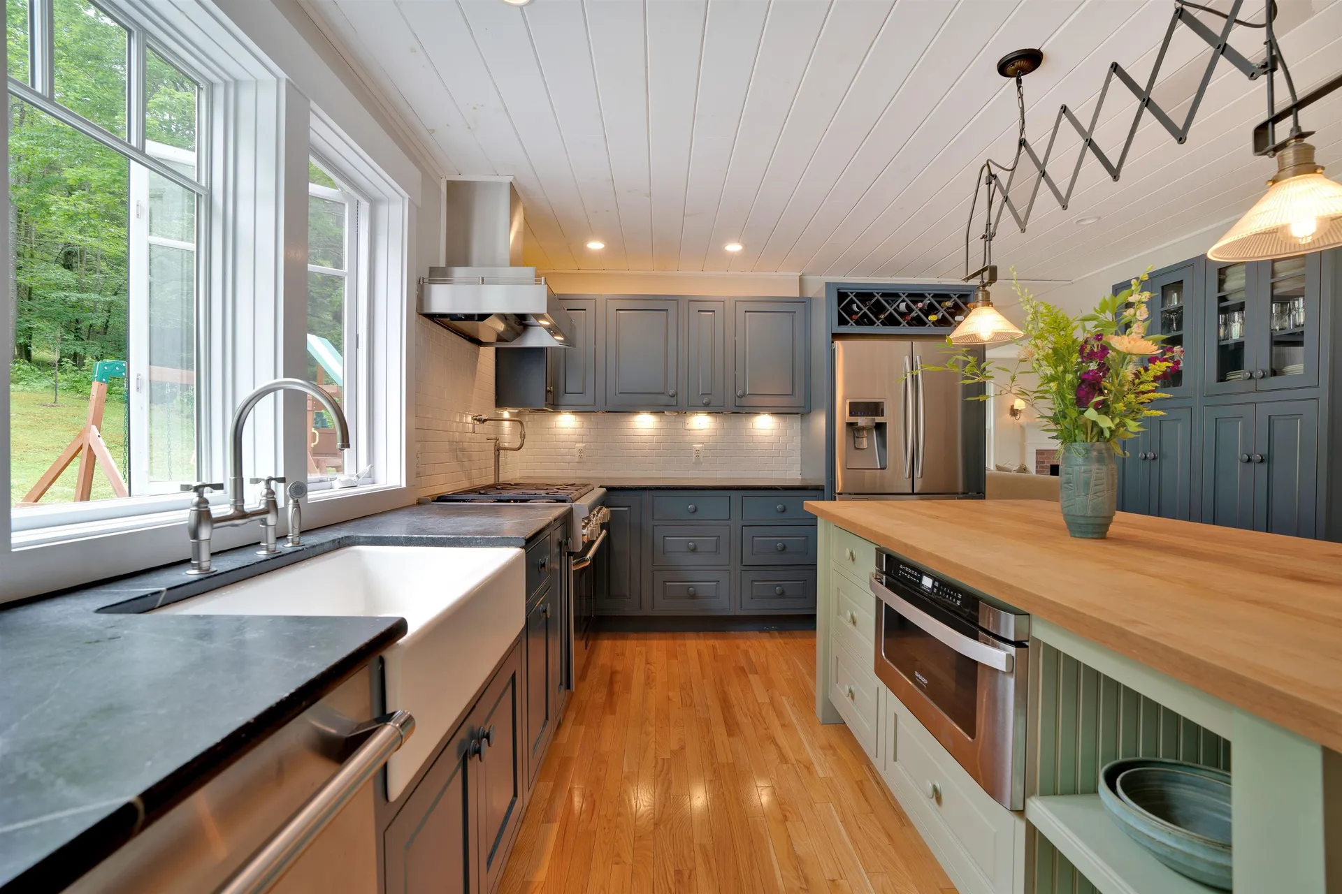 9 Dorset Lane Lebanon NH 03766