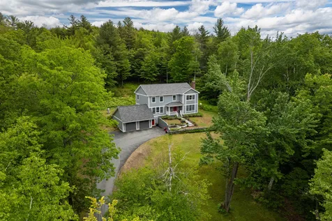9 Dorset Lane Lebanon NH 03766