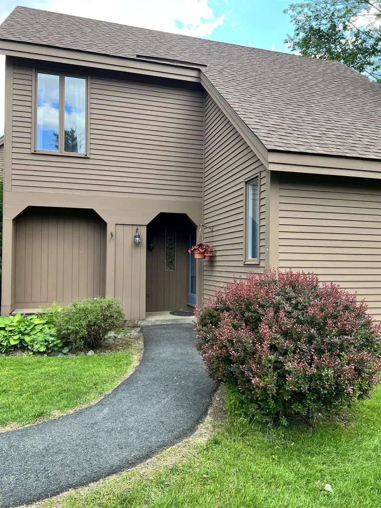 807 Murphys Road Hartford VT 05059
