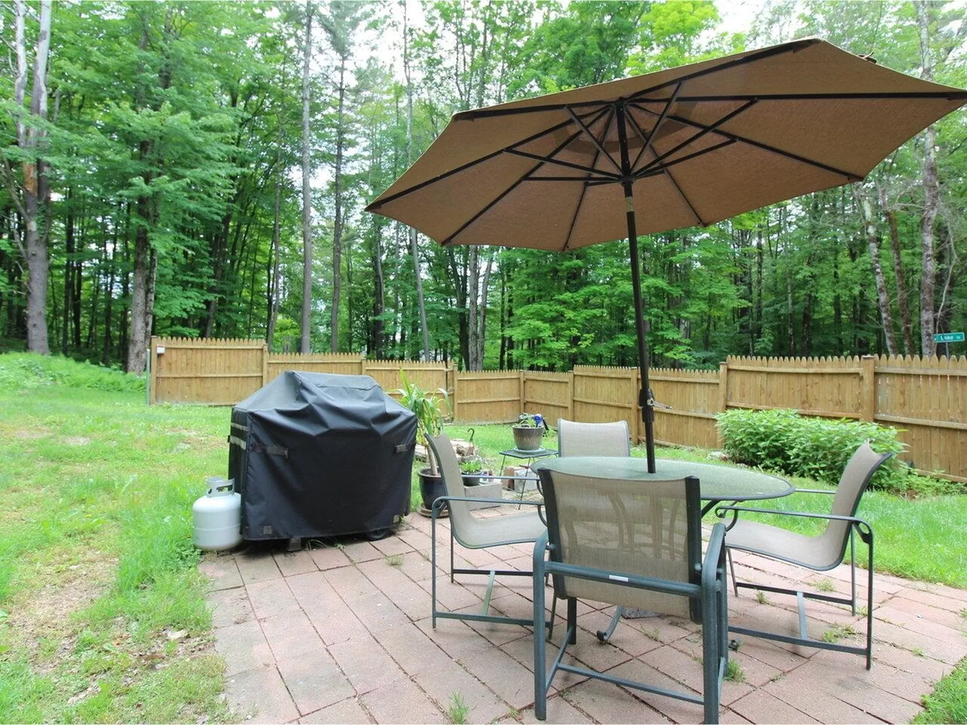 20 Lake Street Hinesburg VT 05461
