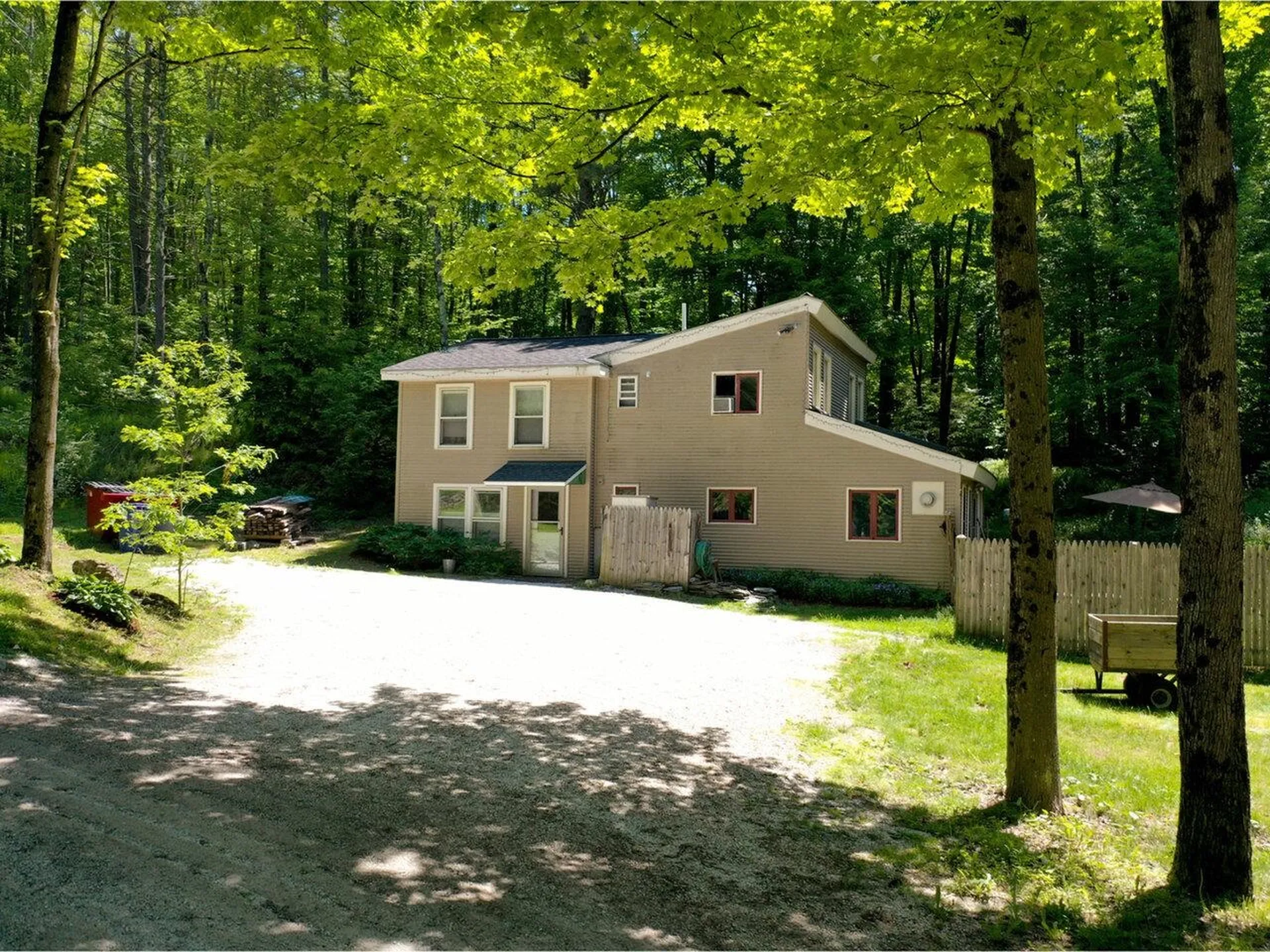 20 Lake Street Hinesburg VT 05461