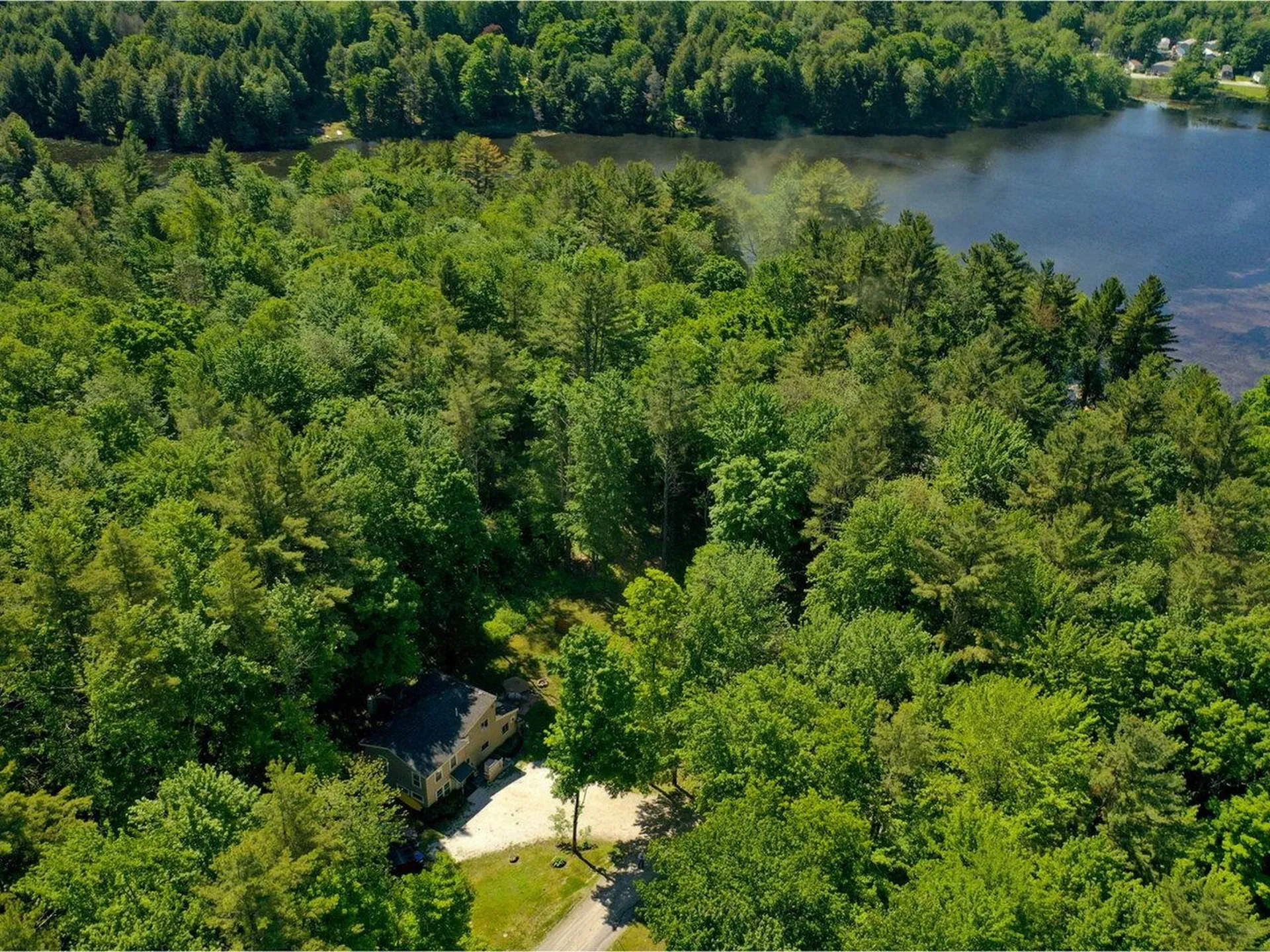 20 Lake Street Hinesburg VT 05461