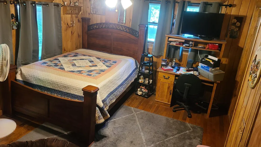 72 Harris Road Windsor VT 05089