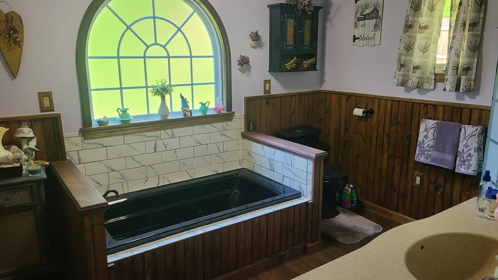 72 Harris Road Windsor VT 05089