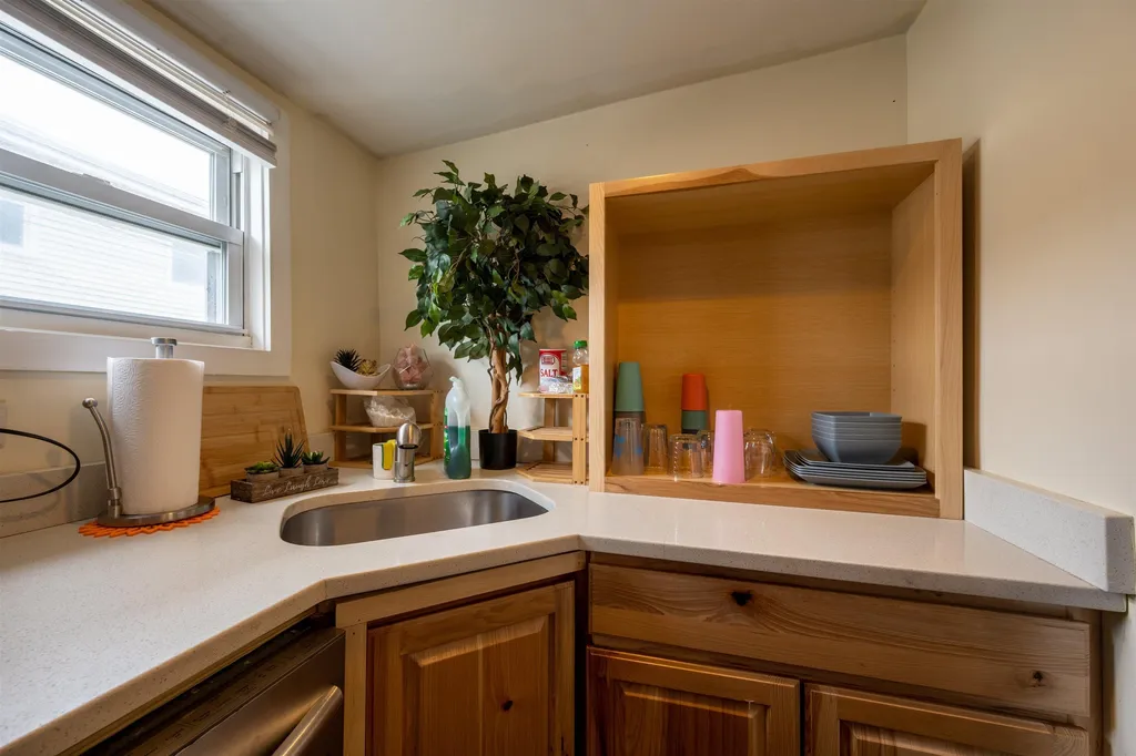 18 Riverview Terrace Hampton NH 03842