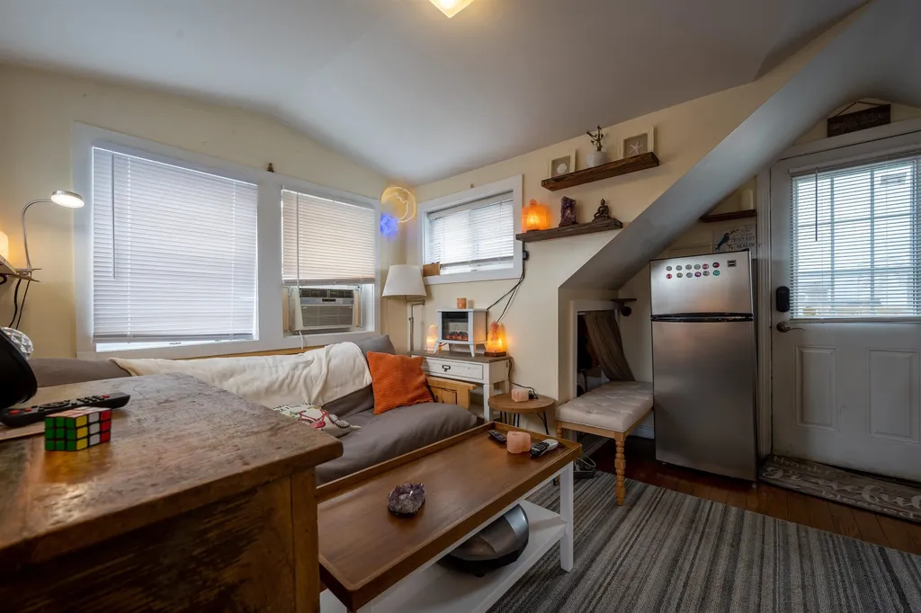 18 Riverview Terrace Hampton NH 03842