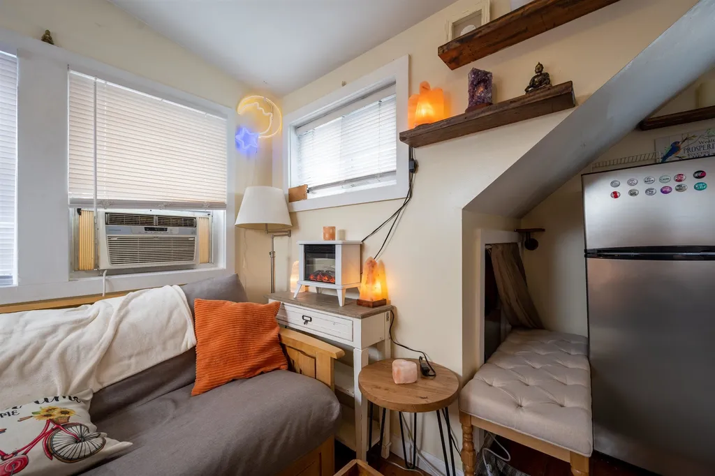 18 Riverview Terrace Hampton NH 03842