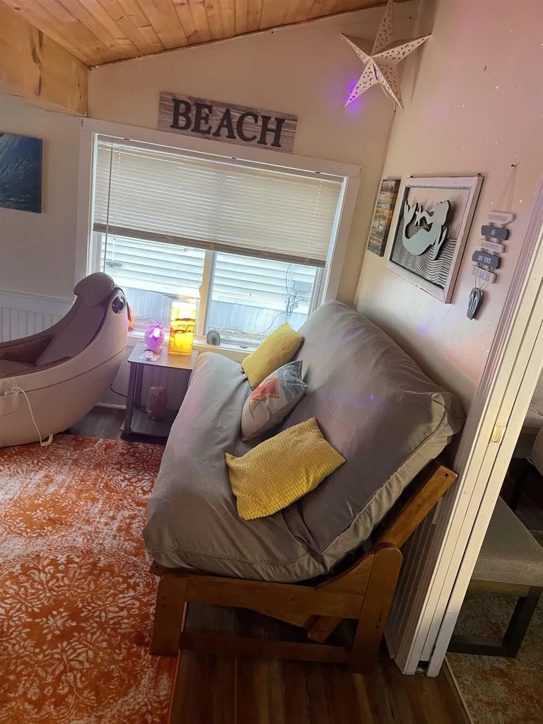 18 Riverview Terrace Hampton NH 03842