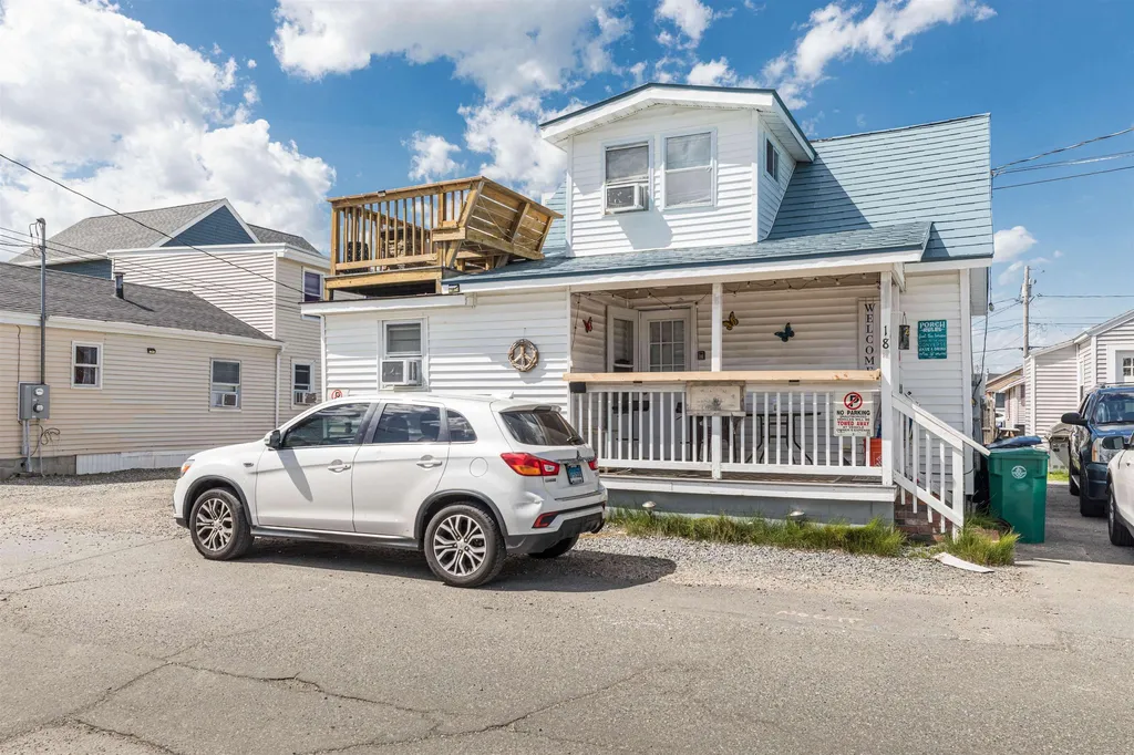 18 Riverview Terrace Hampton NH 03842