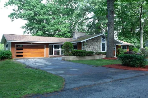 16 Mason Drive Salem NH 03079