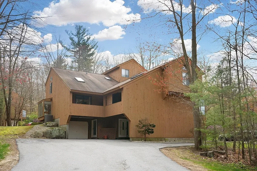 15 Eaton Court Haverhill MA 01832