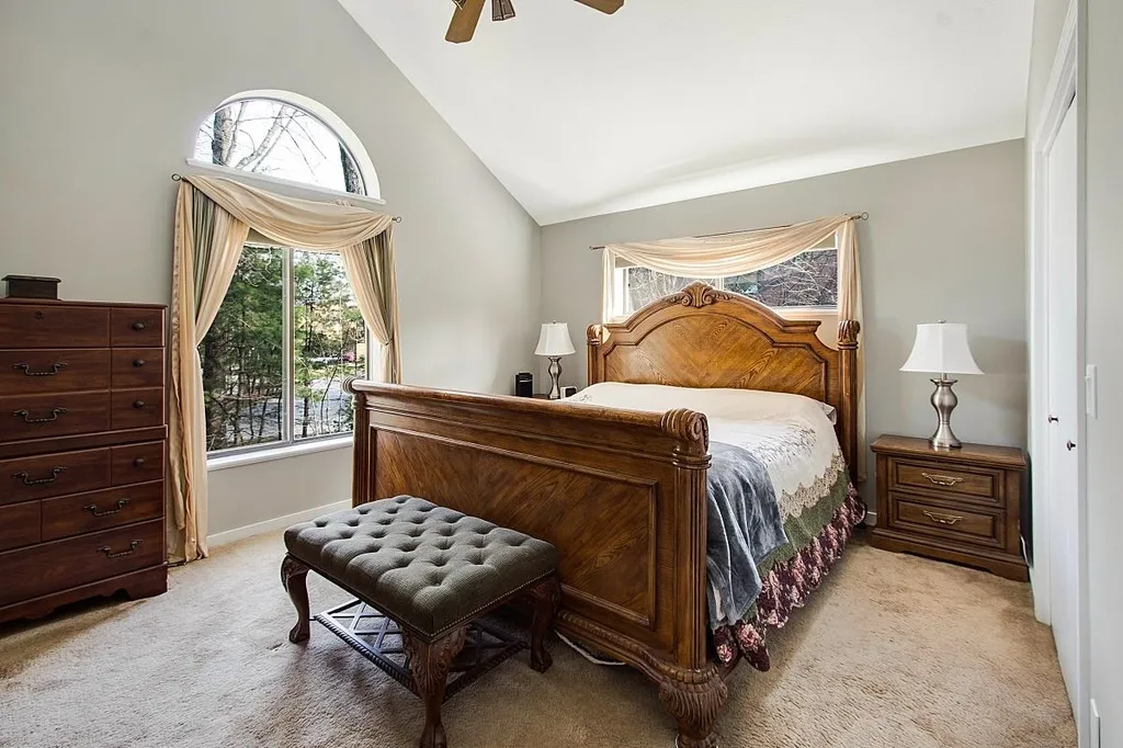 15 Eaton Court Haverhill MA 01832