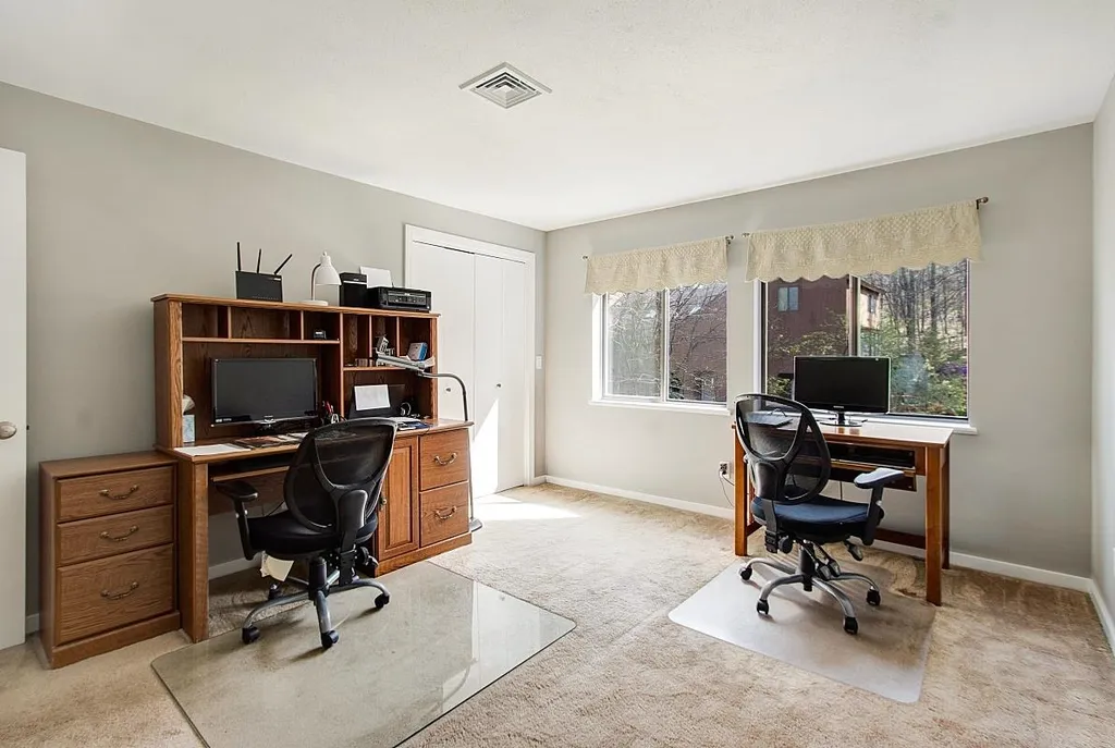 15 Eaton Court Haverhill MA 01832