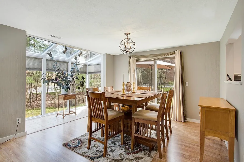 15 Eaton Court Haverhill MA 01832