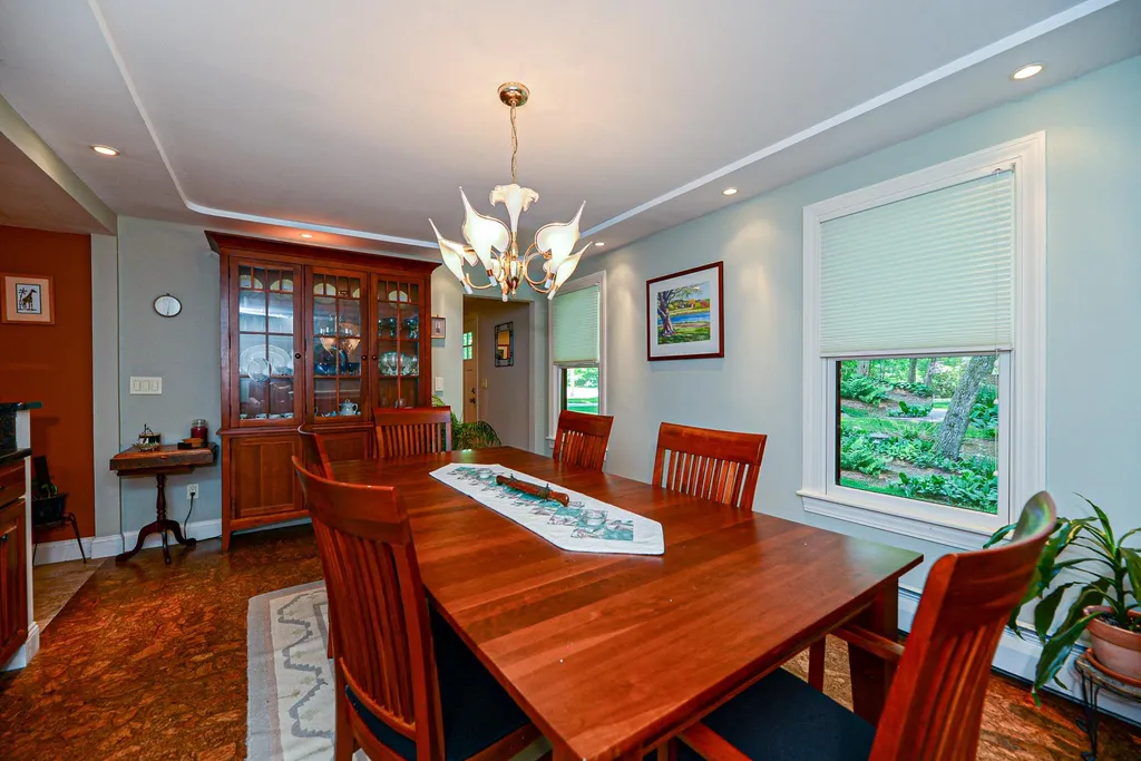 17 Little Pine Lane Exeter NH 03833