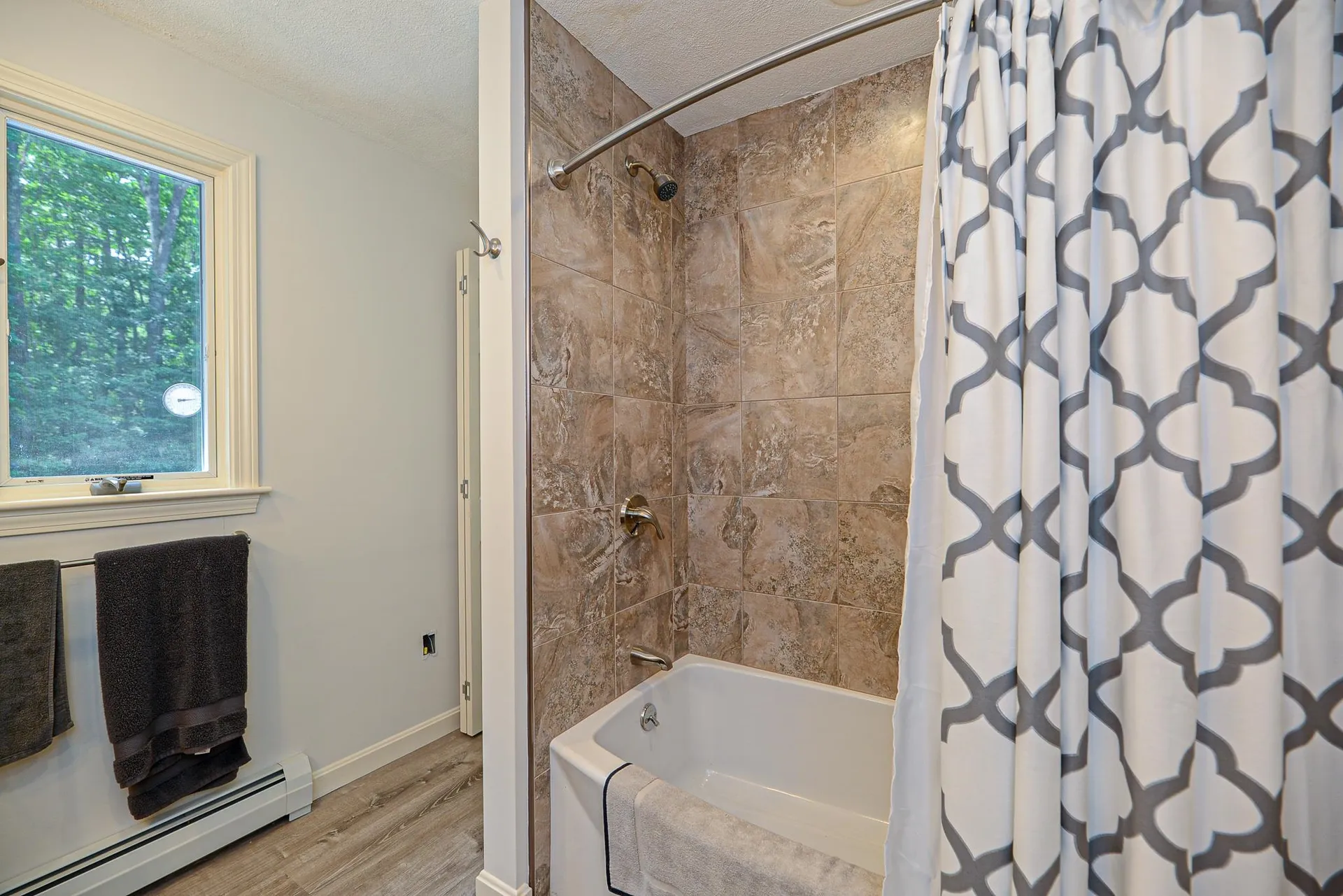 17 Little Pine Lane Exeter NH 03833
