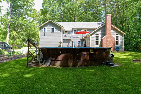 17 Little Pine Lane Exeter NH 03833
