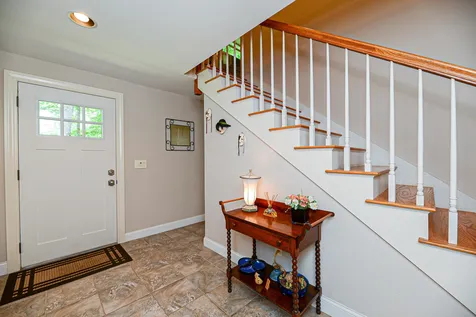 17 Little Pine Lane Exeter NH 03833