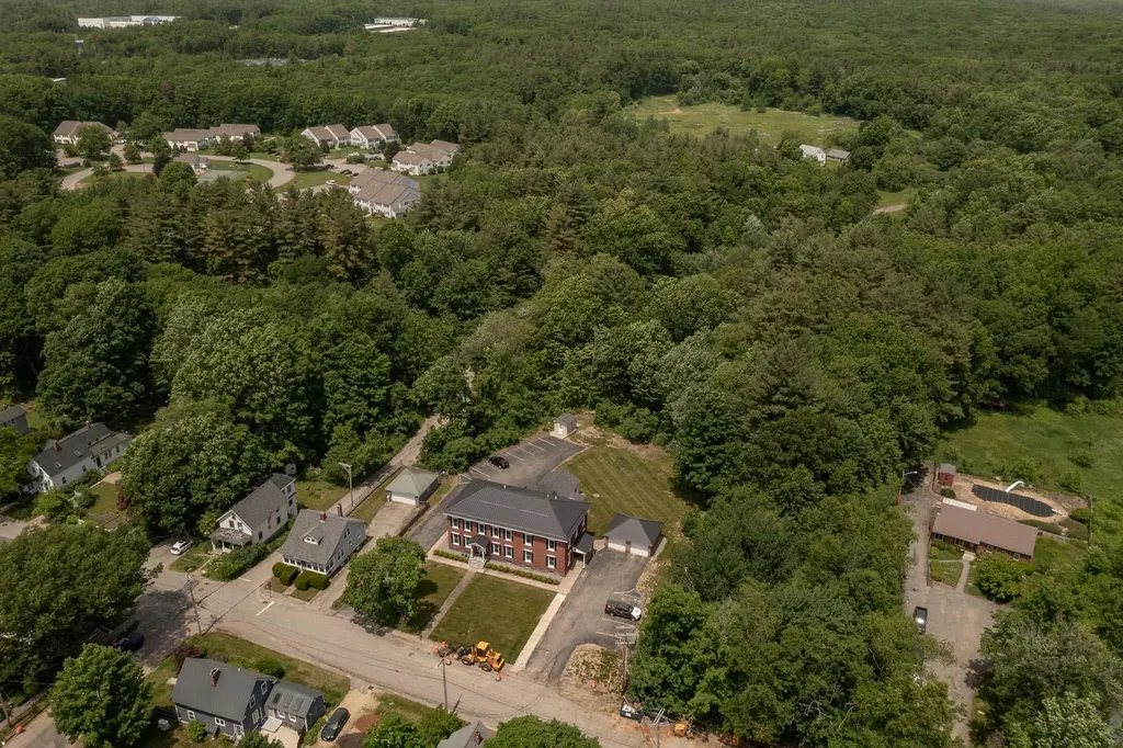 9 Forest Street Exeter NH 03833