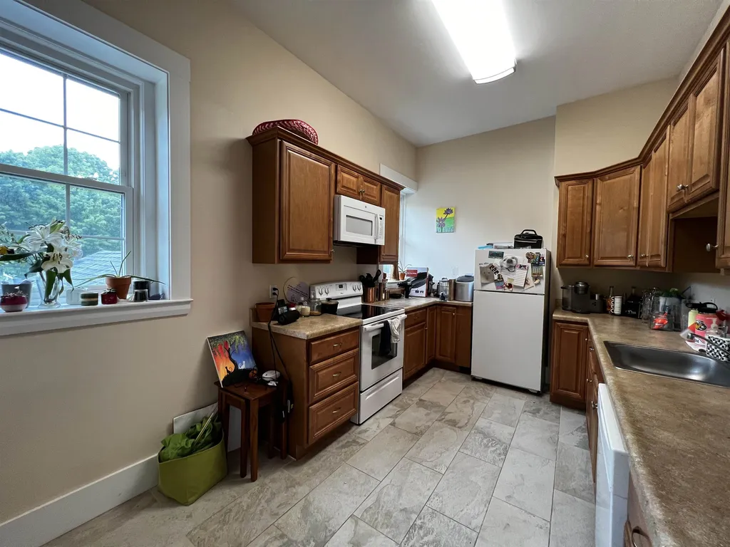 9 Forest Street Exeter NH 03833