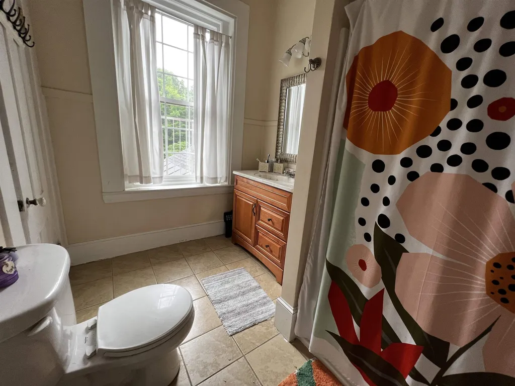 9 Forest Street Exeter NH 03833