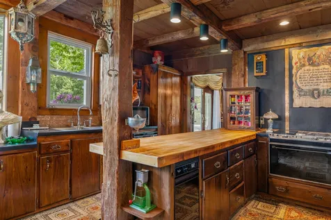 78 South Road Rye NH 03871