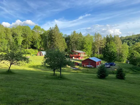 1996 Union Brook Road Northfield VT 05663
