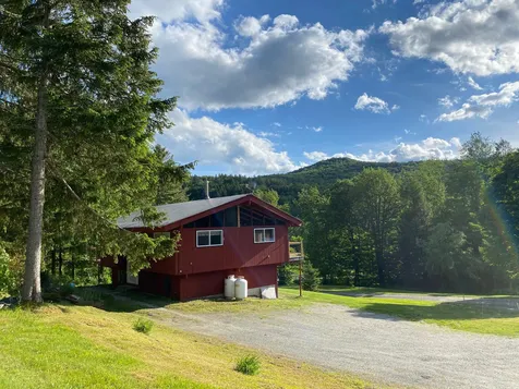 1996 Union Brook Road Northfield VT 05663