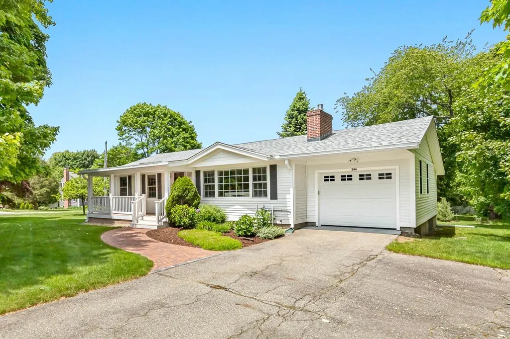 346 Winnacunnet Road Hampton NH 03842