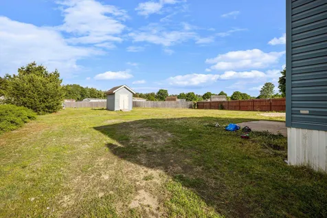 51 Day Lilly Lane Rochester NH 03868