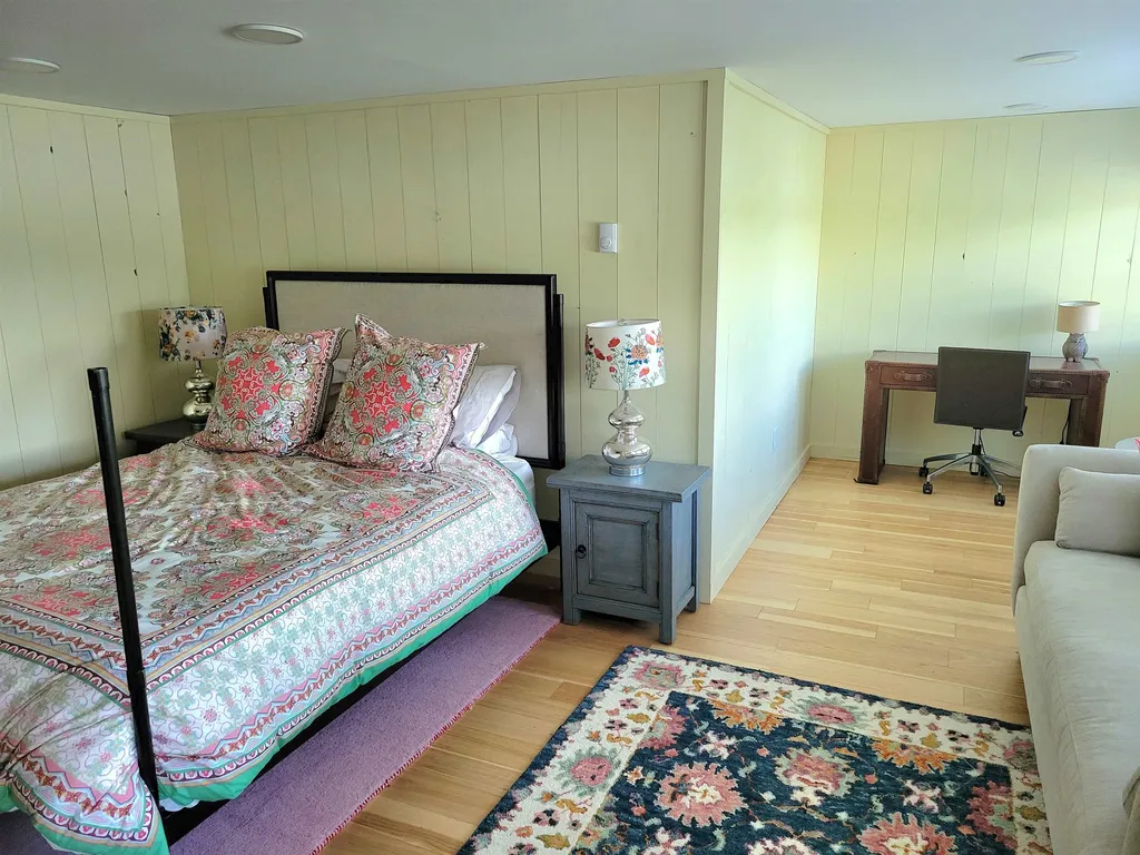 141 Grove Road Barnard VT 05031