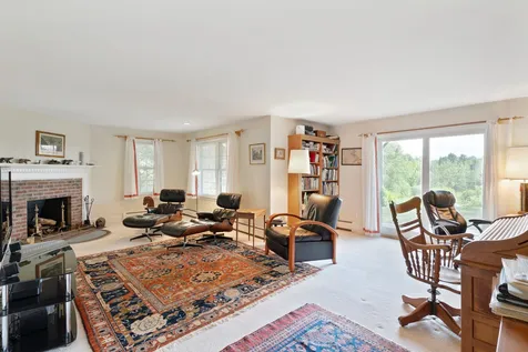 35 Highland Ridge New London NH 03257