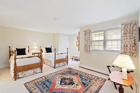 35 Highland Ridge New London NH 03257