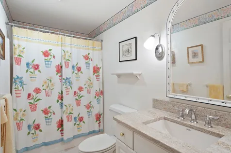 35 Highland Ridge New London NH 03257