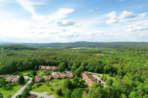 35 Highland Ridge New London NH 03257