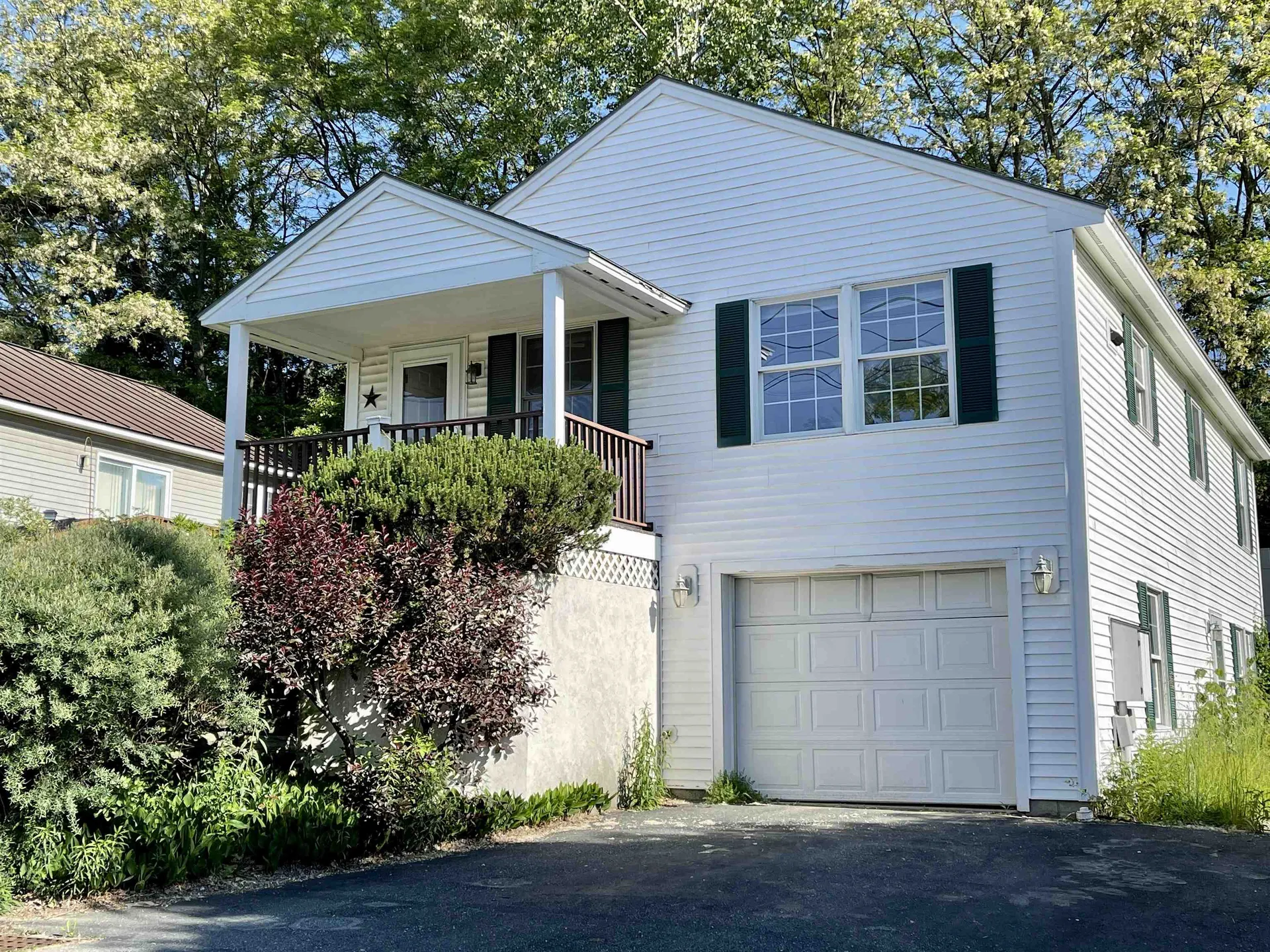 70 Acorn Street Hartford VT 05001