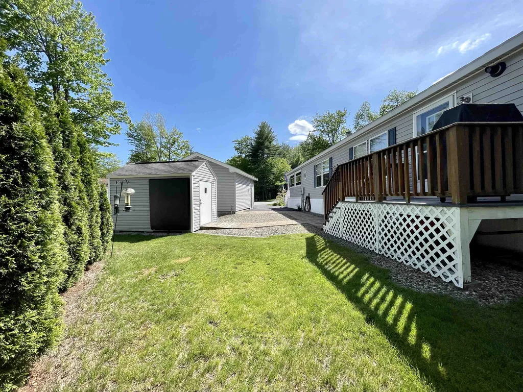 109 Big Bear Road Rochester NH 03868