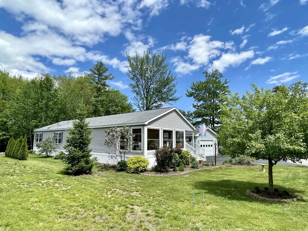 109 Big Bear Road Rochester NH 03868