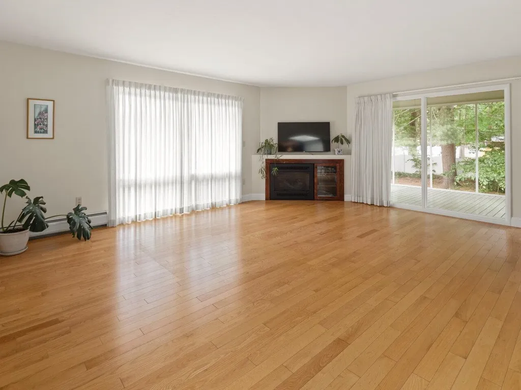 7 Sandalwood Drive South Burlington VT 05403