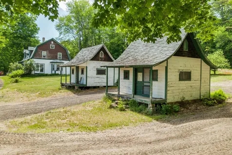 589 Whittier Highway Moultonborough NH 03254