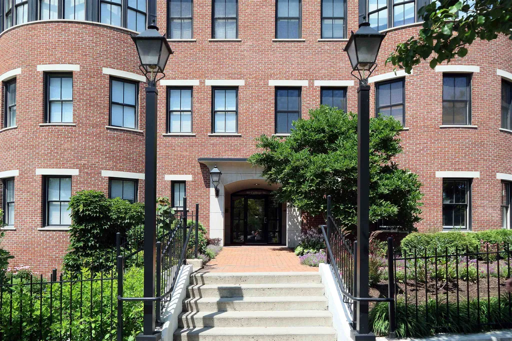 40 College Street Burlington VT 05401
