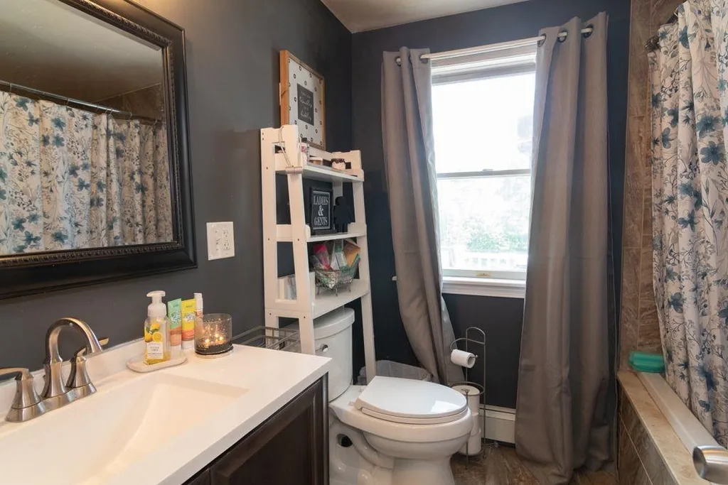 204 Walnut Street Rochester NH 03867