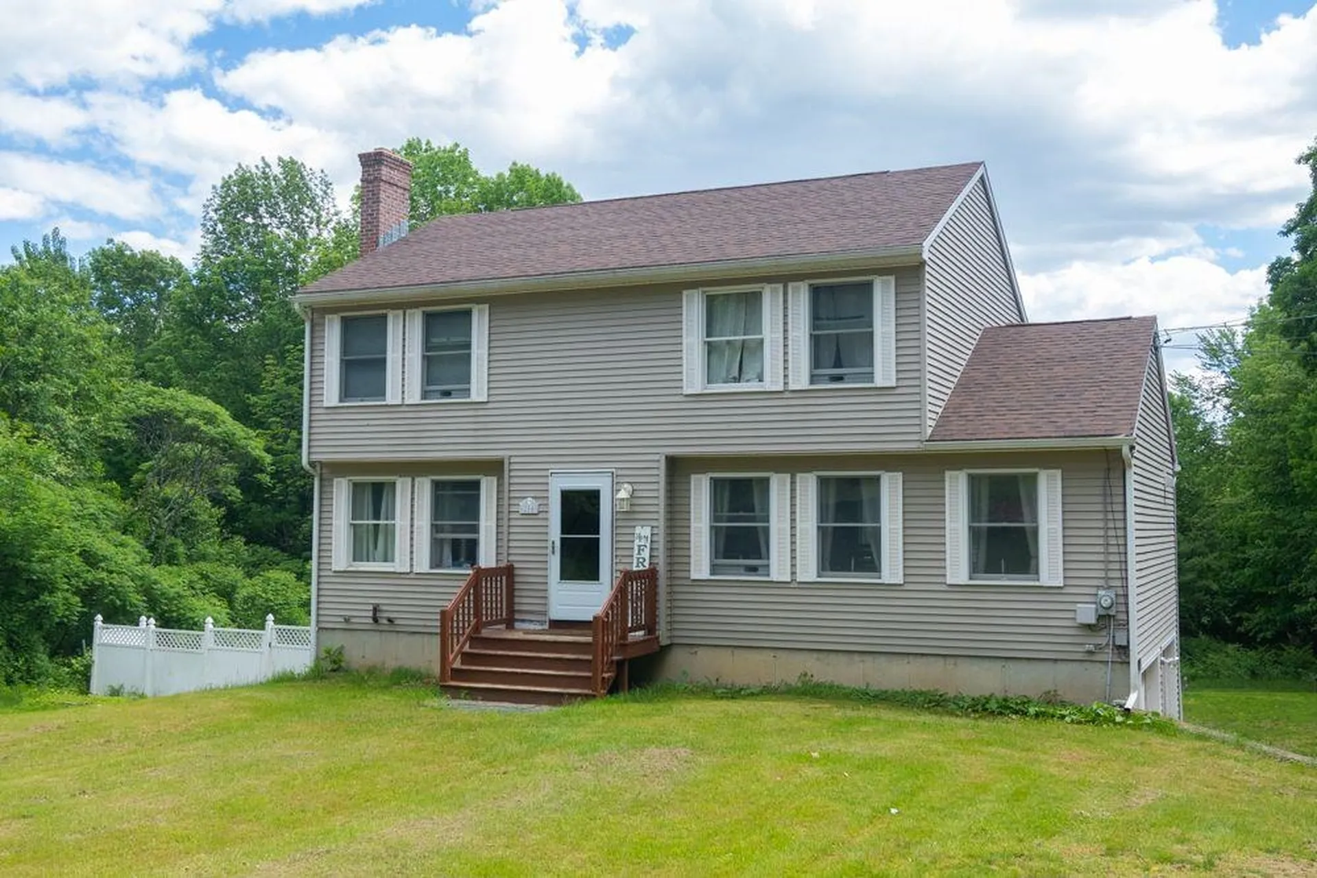 204 Walnut Street Rochester NH 03867