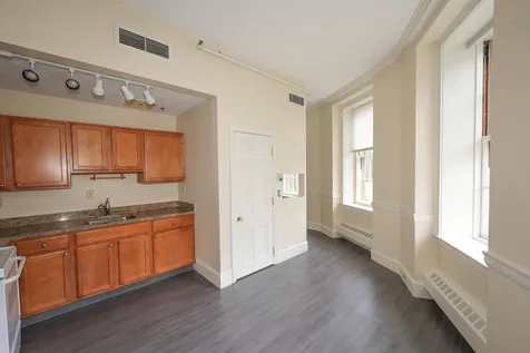 227 Pleasant Street Concord NH 03301