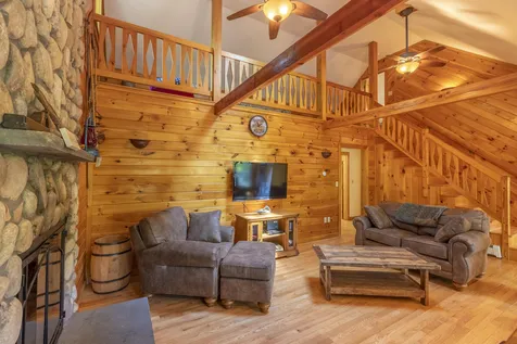 39 Pemi Lane Woodstock NH 03262